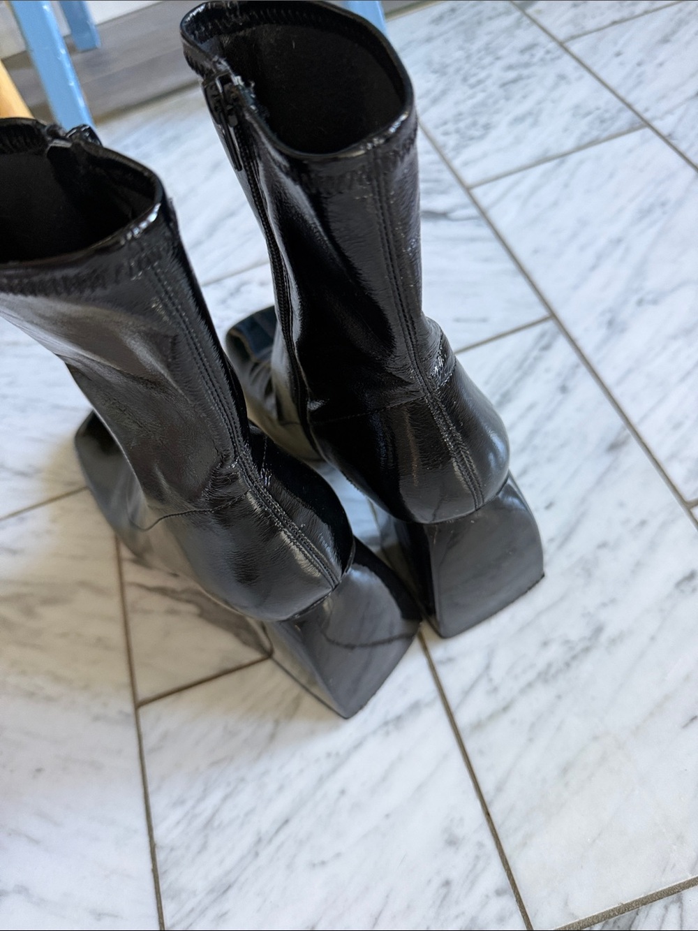 Call it Spring Aubriella Ankle Boot Block Heel, Size 9 - Picture 4 of 7